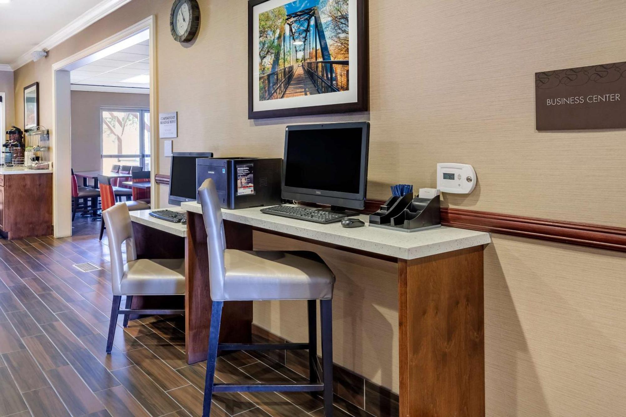 Comfort Suites Near Six Flags Magic Mountain Stevenson Ranch Kültér fotó